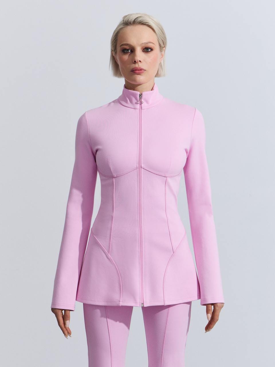 Костюм DZHERSI